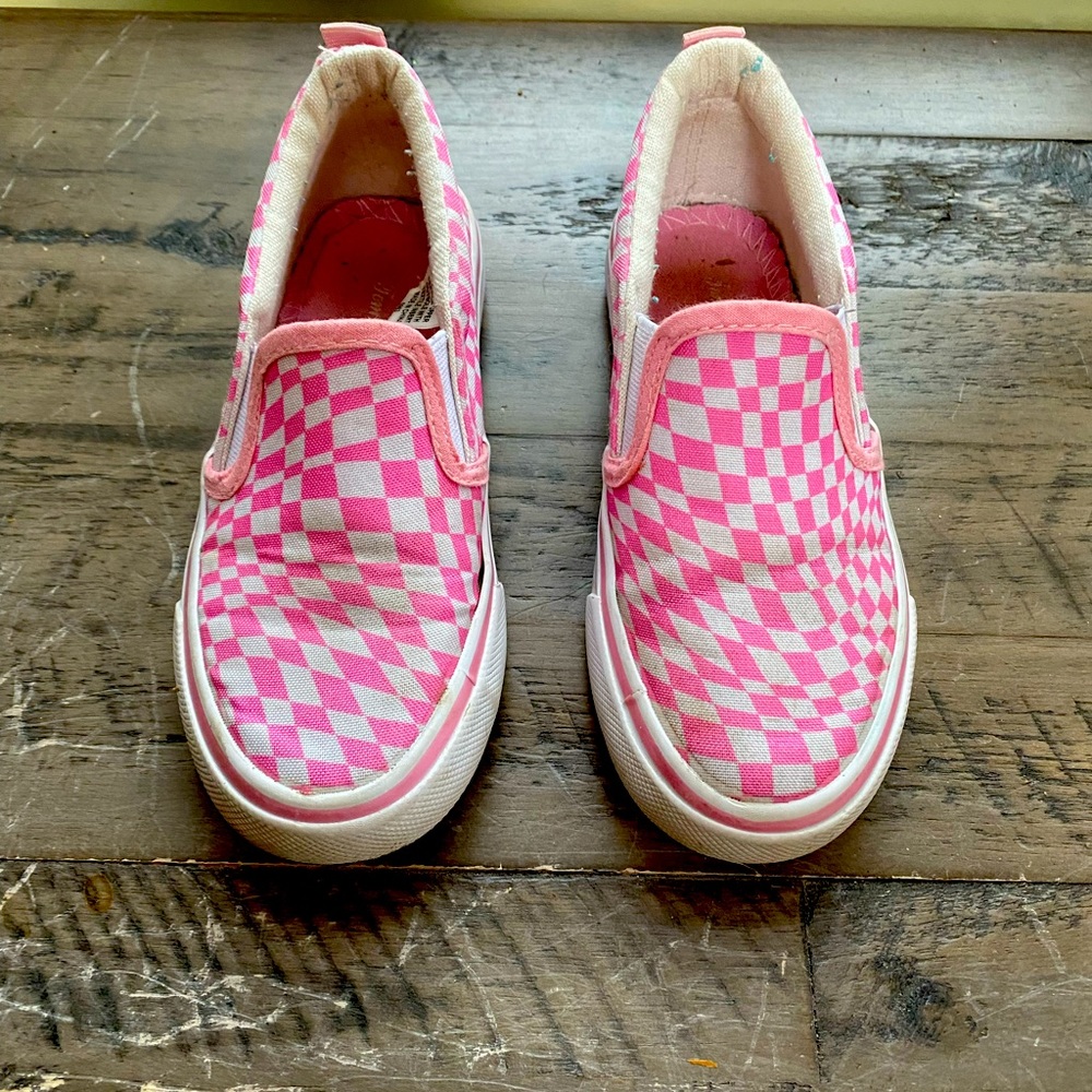 Tommy Bahama pink/white slip on sneakers—toddler size 11